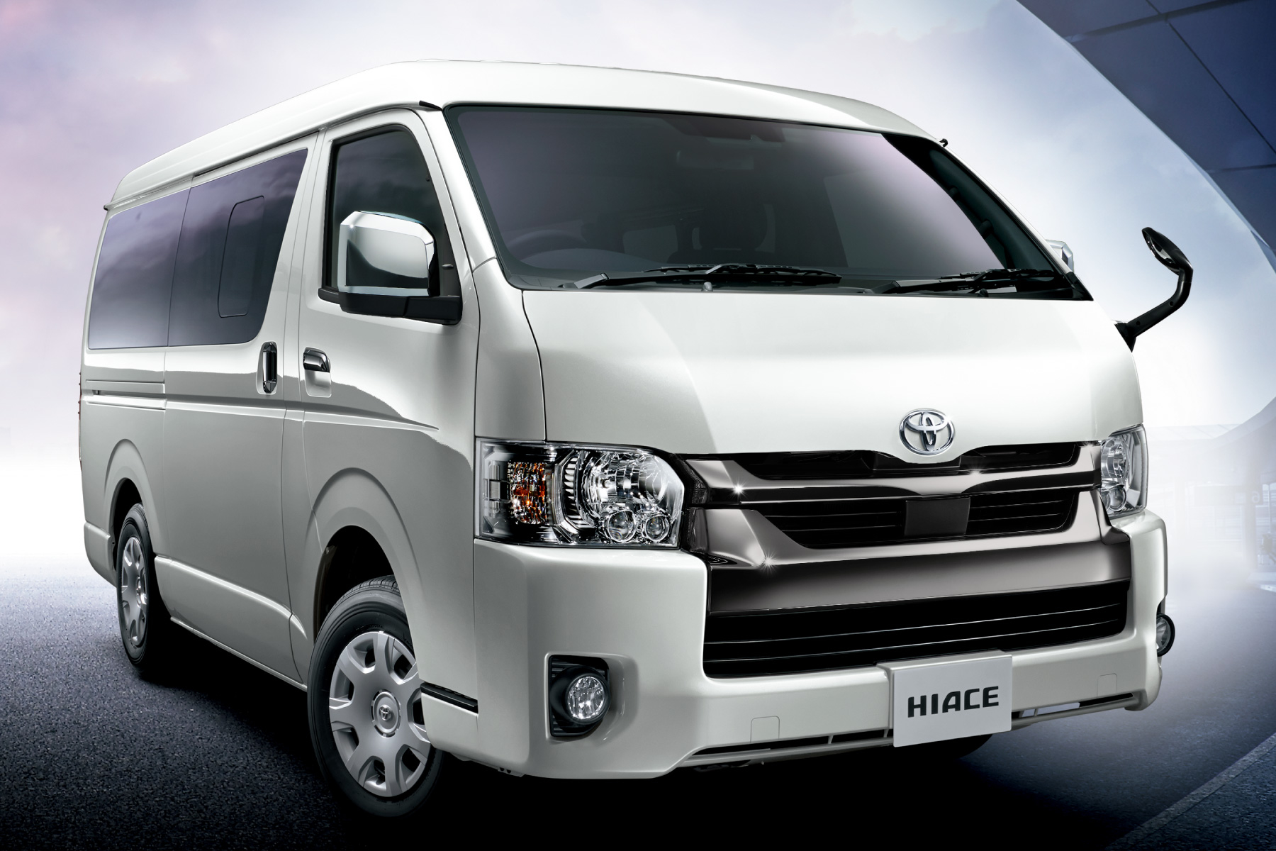 ハイエース バン 価格 グレード トヨタカローラ道北株式会社