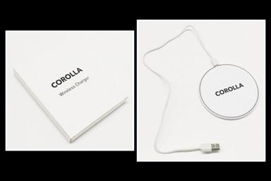 カローラ充電器