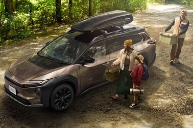 【モデル入り素材】Z（4WD）